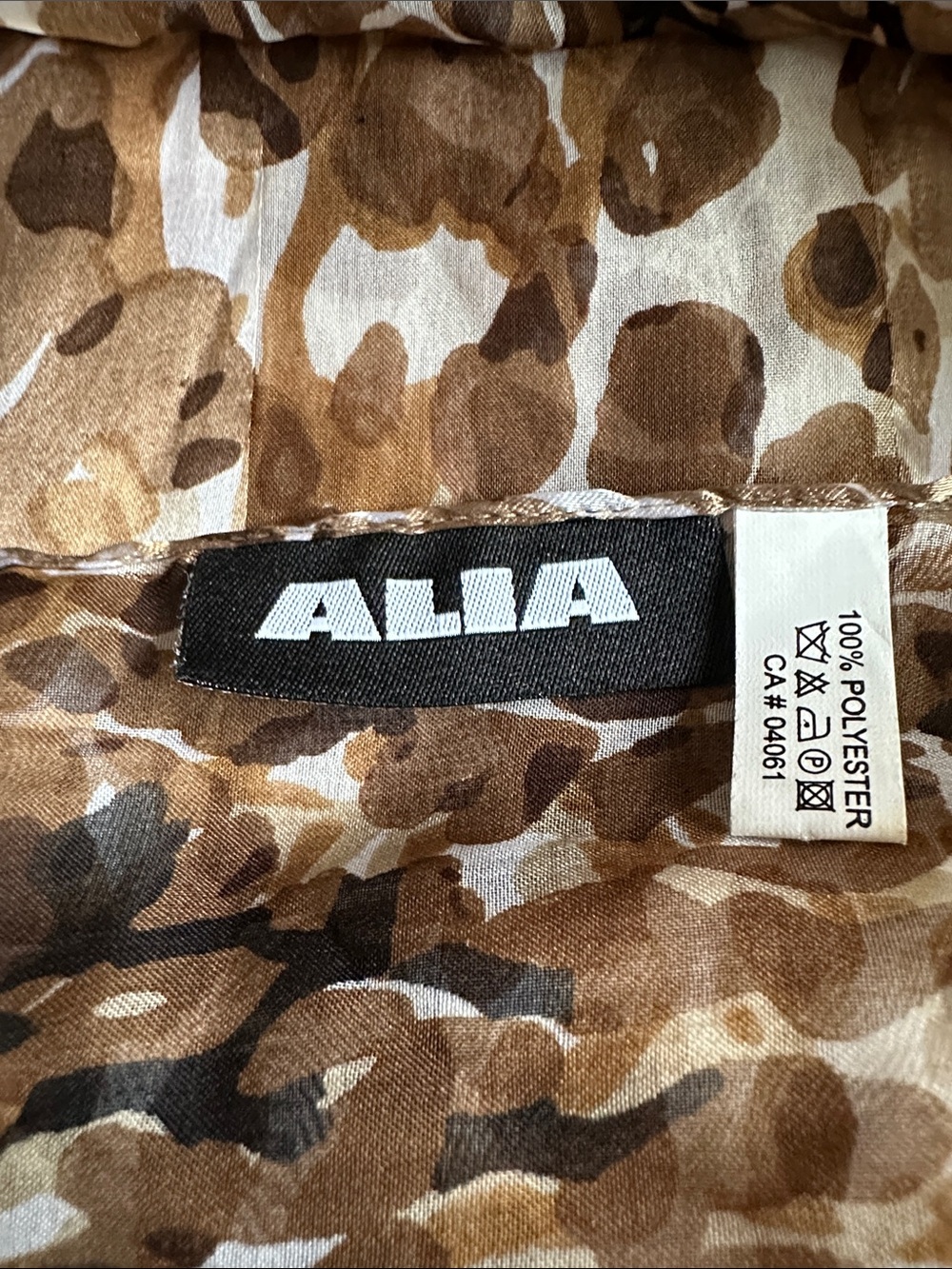 2/$20 Alia Brown Leopard Print Scarf